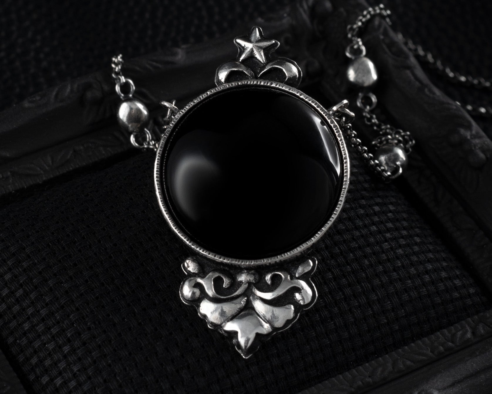 Dark Gothic Jewelry -  Canada