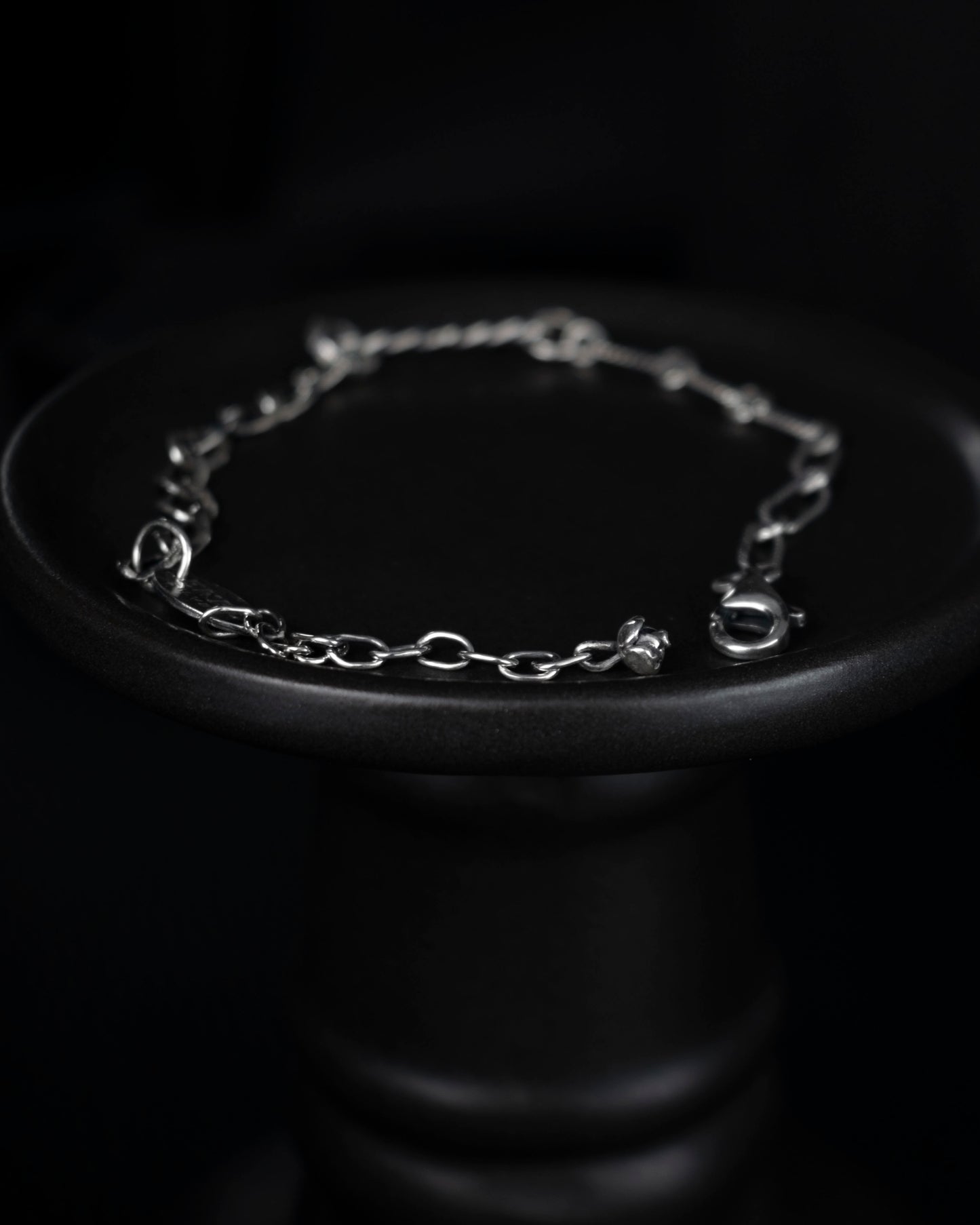 EKRJ868 One-of-a-kind Handmade Silver Chain Bracelet