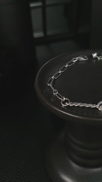 EKRJ868 One-of-a-kind Handmade Silver Chain Bracelet